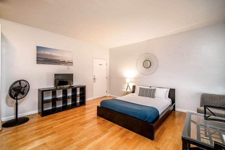 Room 51 of 71