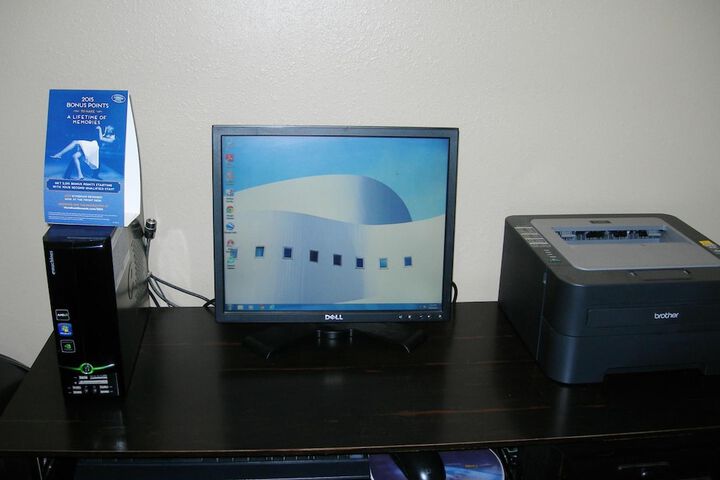 Business Center 21 of 21