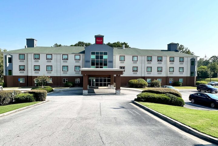 Hotel 3 of 20
