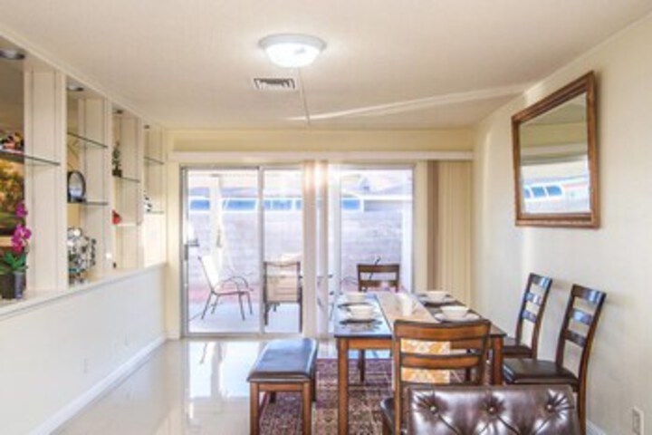 Flamingo Estate 4 Bd Luxury Las Vegas Condo