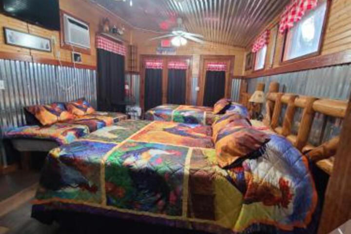 The Buffalo Girls Hotel