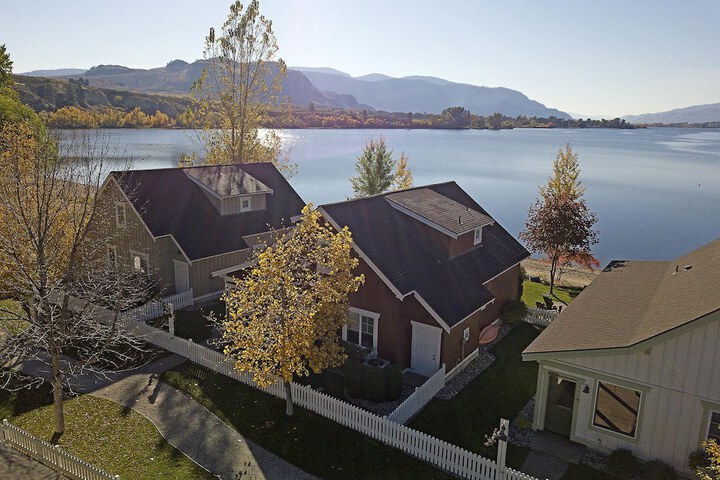 Veranda Beach Cottages