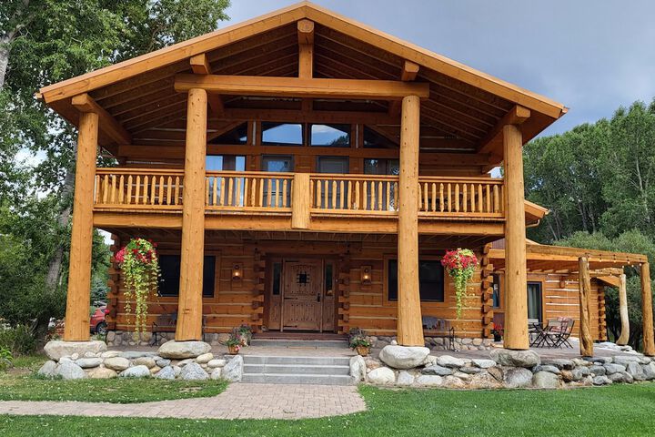 Buffalo Peaks B & B