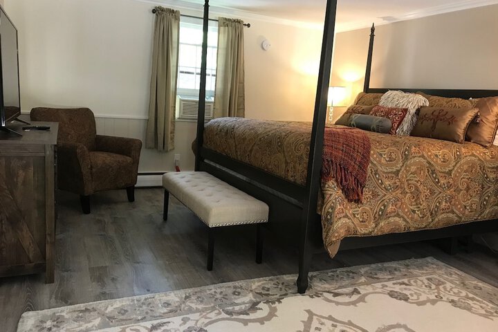 Room 74 of 106