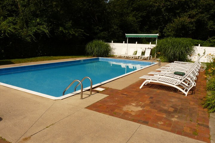 Pool 8 of 57