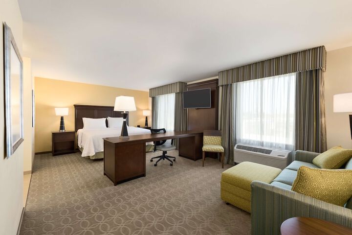 Room 9 of 24