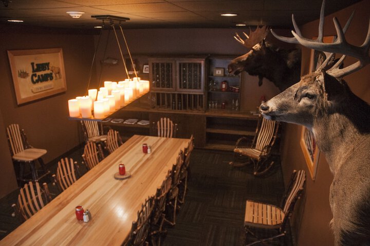 Dining 44 of 53