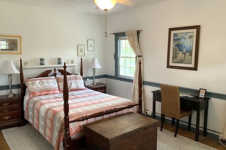 Room 16 of 29