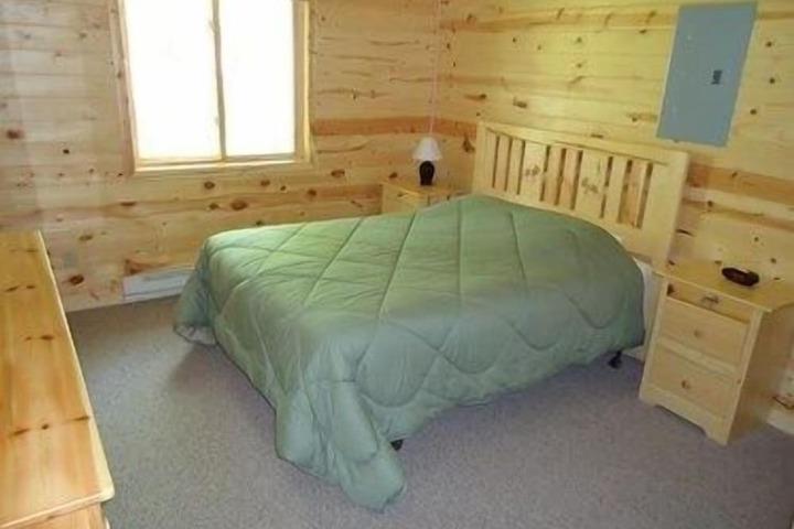 Room 11 of 20