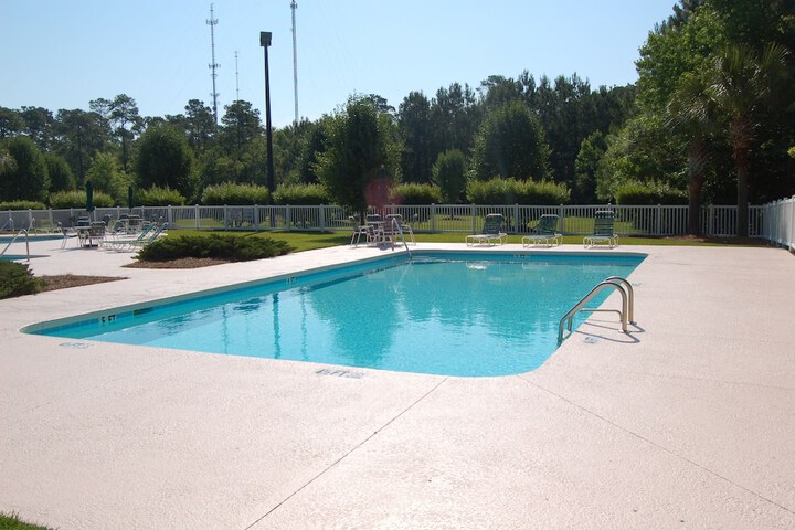 Litchfield Beach & Golf Resort