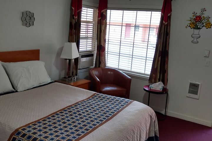 Room 17 of 42