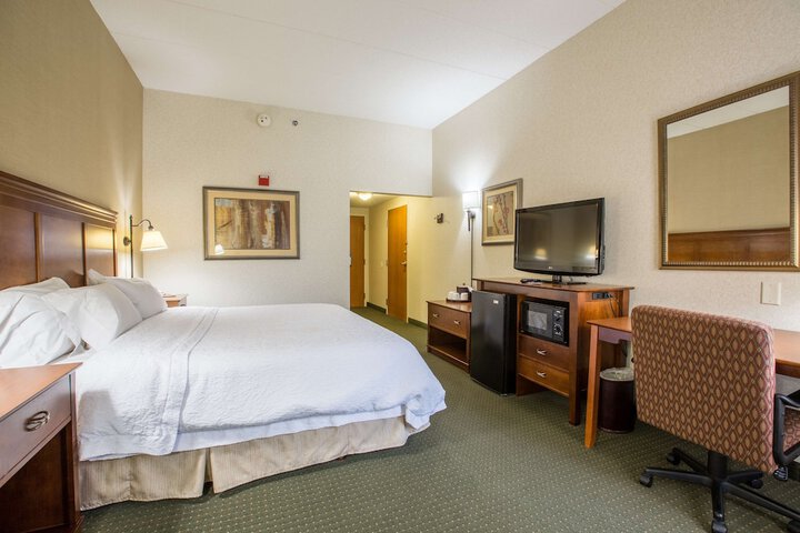 Room 17 of 31