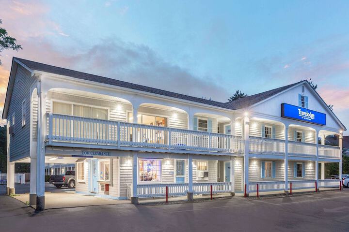 Travelodge by Wyndham Cape Cod Area