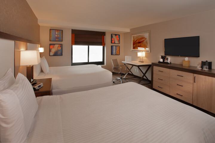 Room 21 of 33