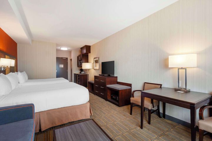 Best Western Plus Chateau Fort St. John