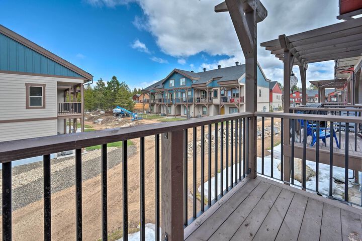 Charming Mccall Townhome: Hike Fish, & Ski!