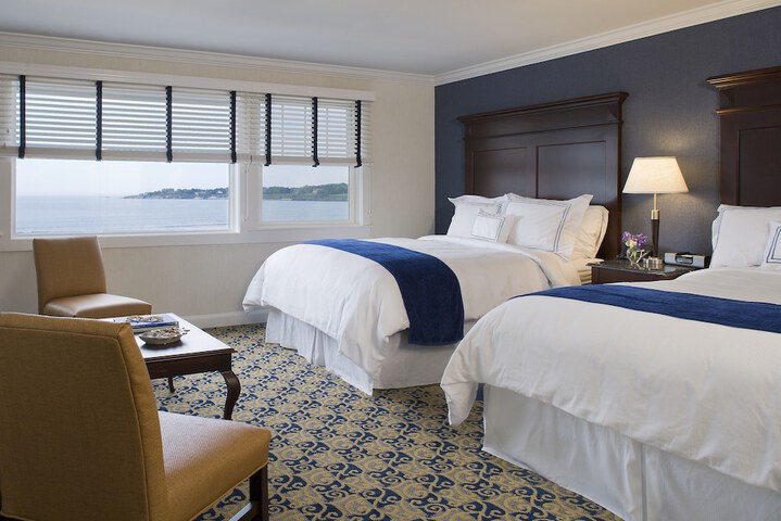 Newport Beach Hotel & Suites
