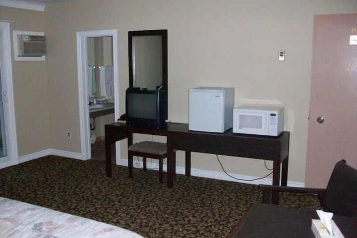 Room 36 of 50