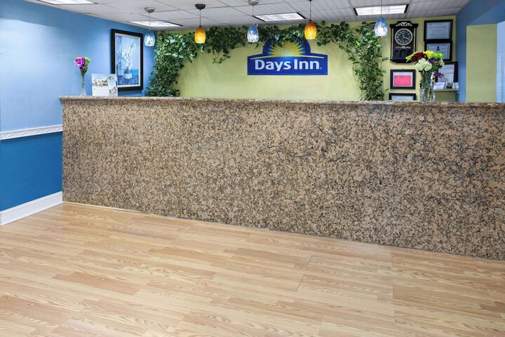 Days Inn by Wyndham Waycross