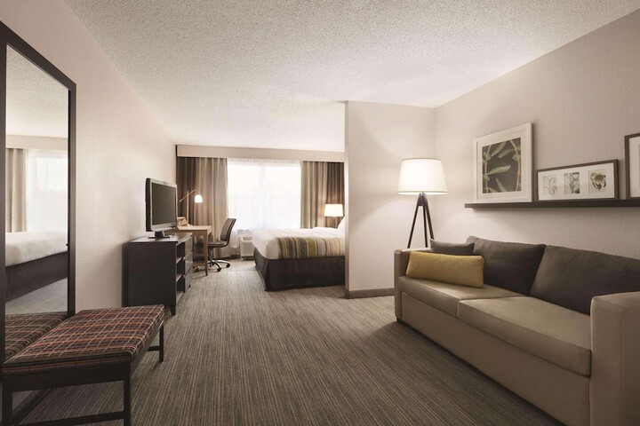 Room 16 of 22