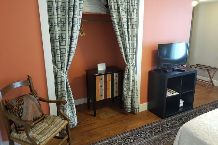 The Blackberry Inn Bed & Breakfast