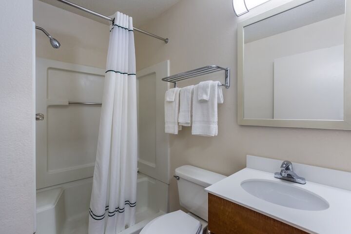 Room 21 of 25