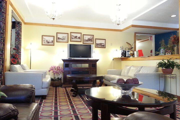 Hotel Interior 9 of 54