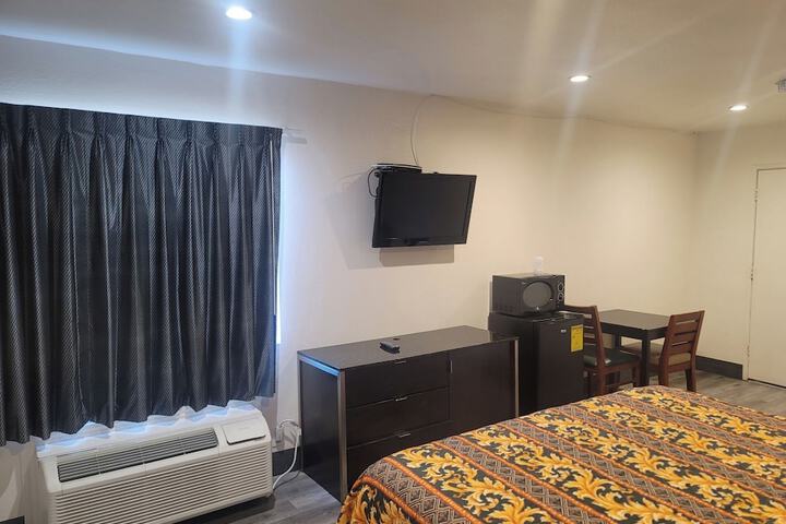Room 42 of 89