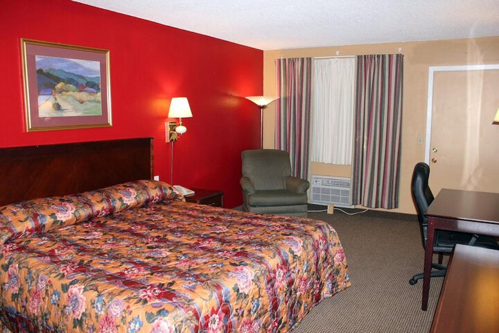 Room 27 of 31