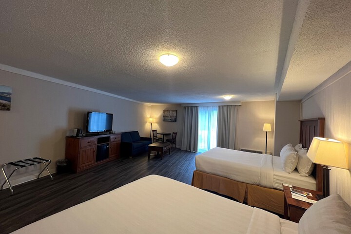 Room 63 of 151