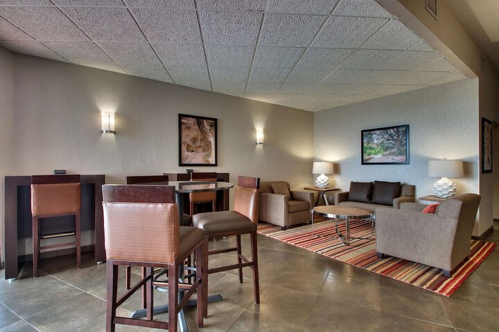 Hotel Interior 13 of 77