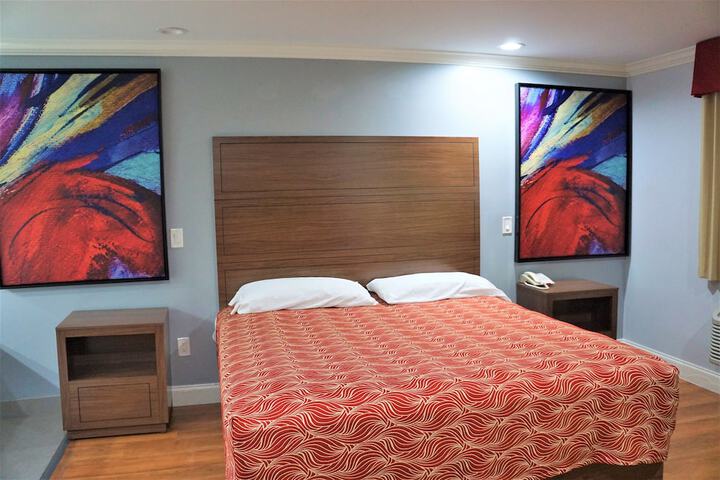 Room 20 of 40