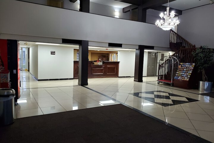 Hotel Interior 18 of 47