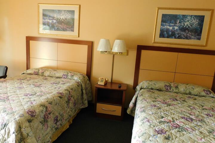 Room 28 of 38