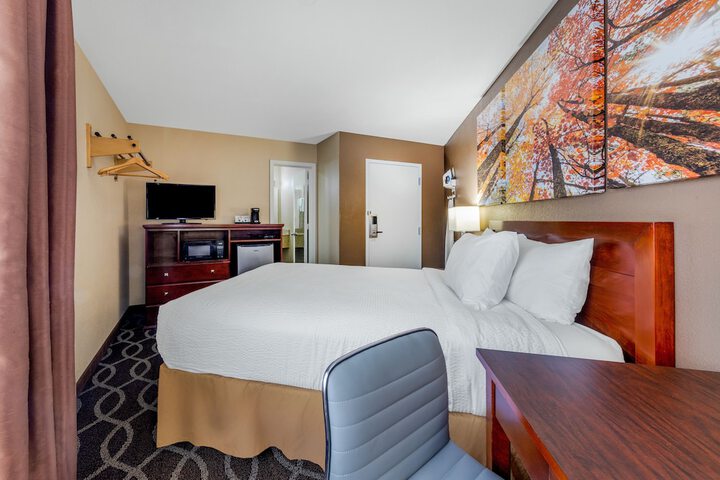 Room 19 of 26