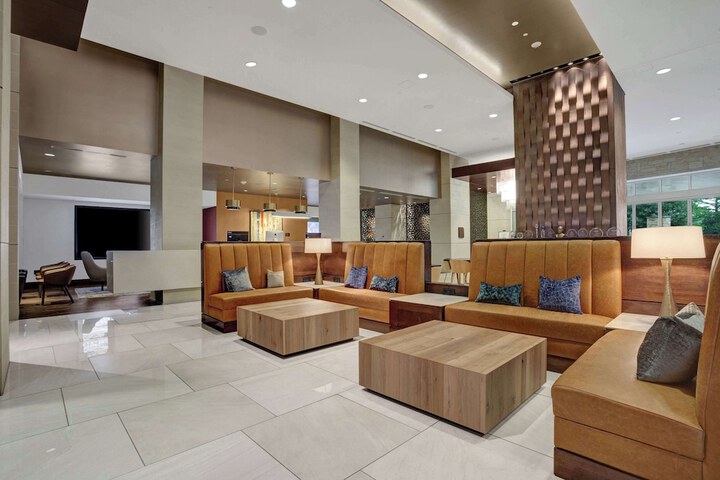 Hilton Dallas / Plano Granite Park