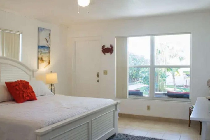 Room 41 of 69