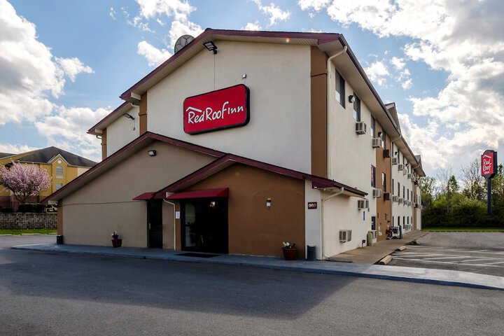 Hotel 2 of 34