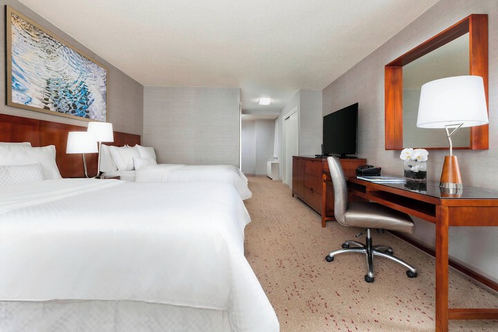 Room 28 of 65