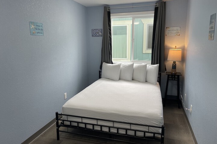 Room 66 of 179