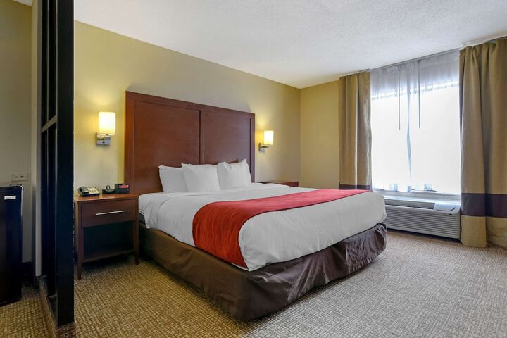 Room 15 of 30