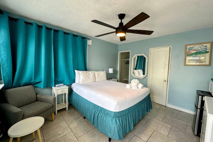 Room 18 of 51