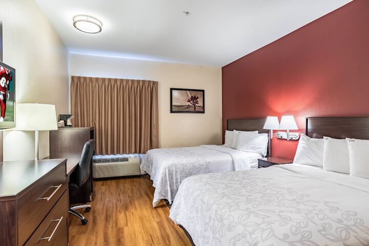 Room 21 of 34