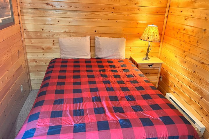 Horseshoe Bay Lodge