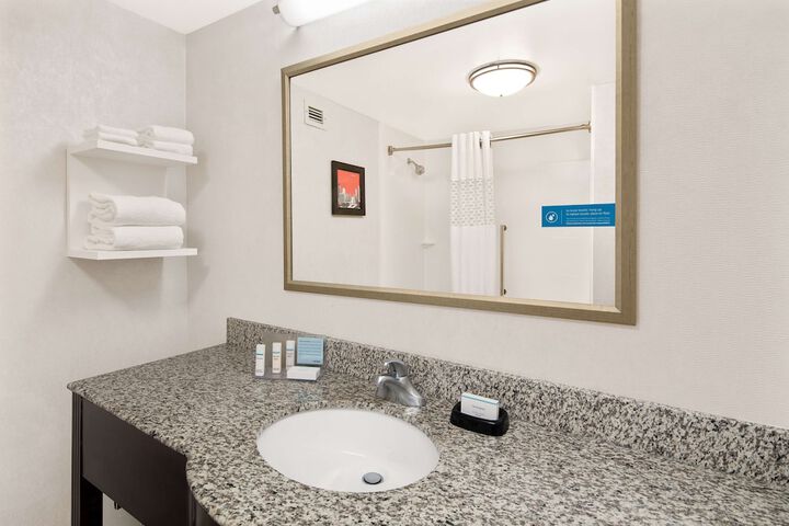 Room 10 of 31