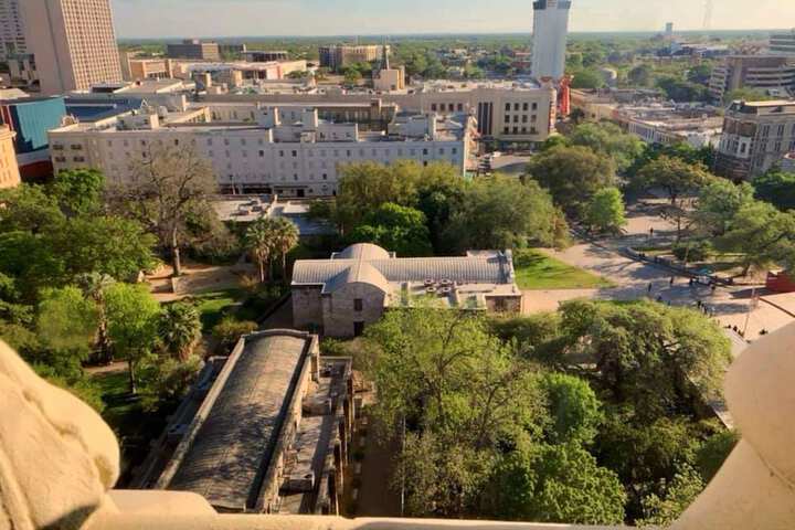 Hotel View 166 of 169