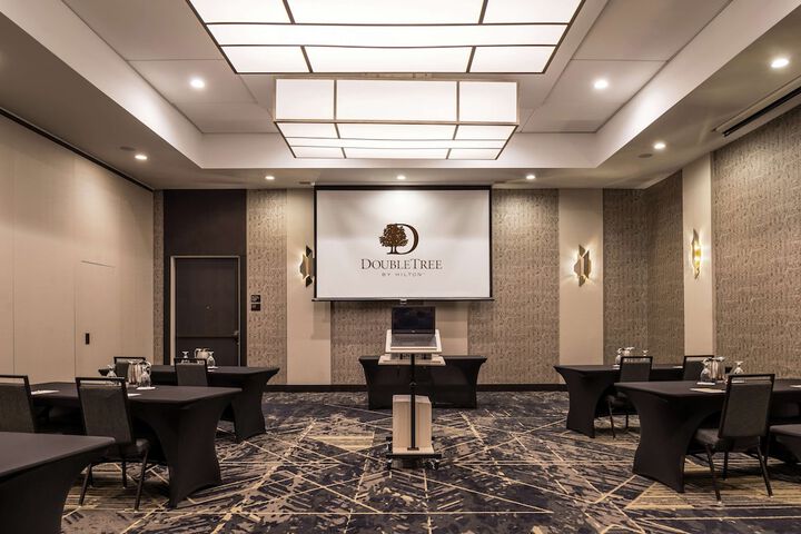 Doubletree by Hilton Lafayette East IN