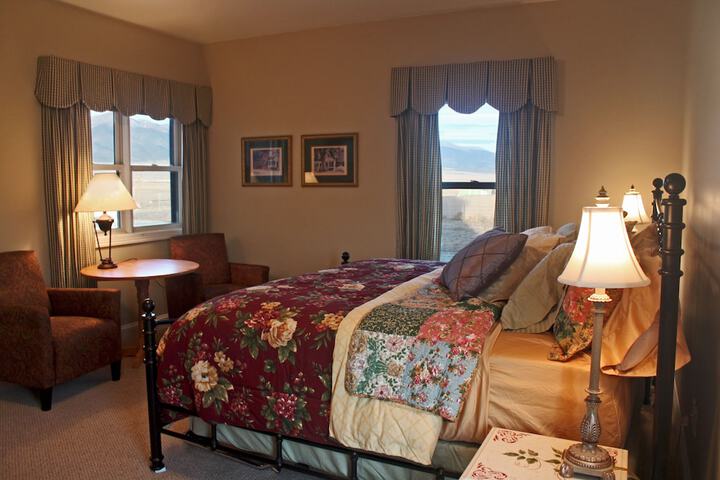 Room 12 of 40
