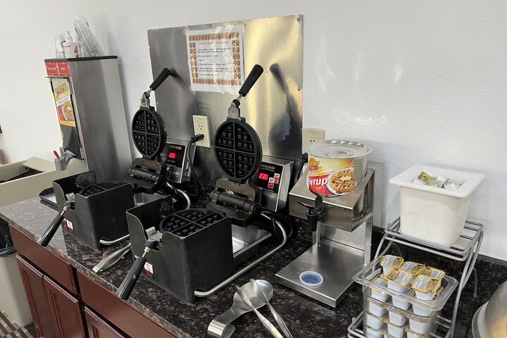 Breakfast/Coffee Service 17 of 19