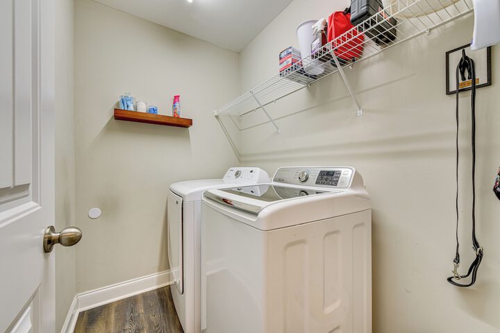 Pet-friendly Home in Monroe: Deck Grill & Yard!